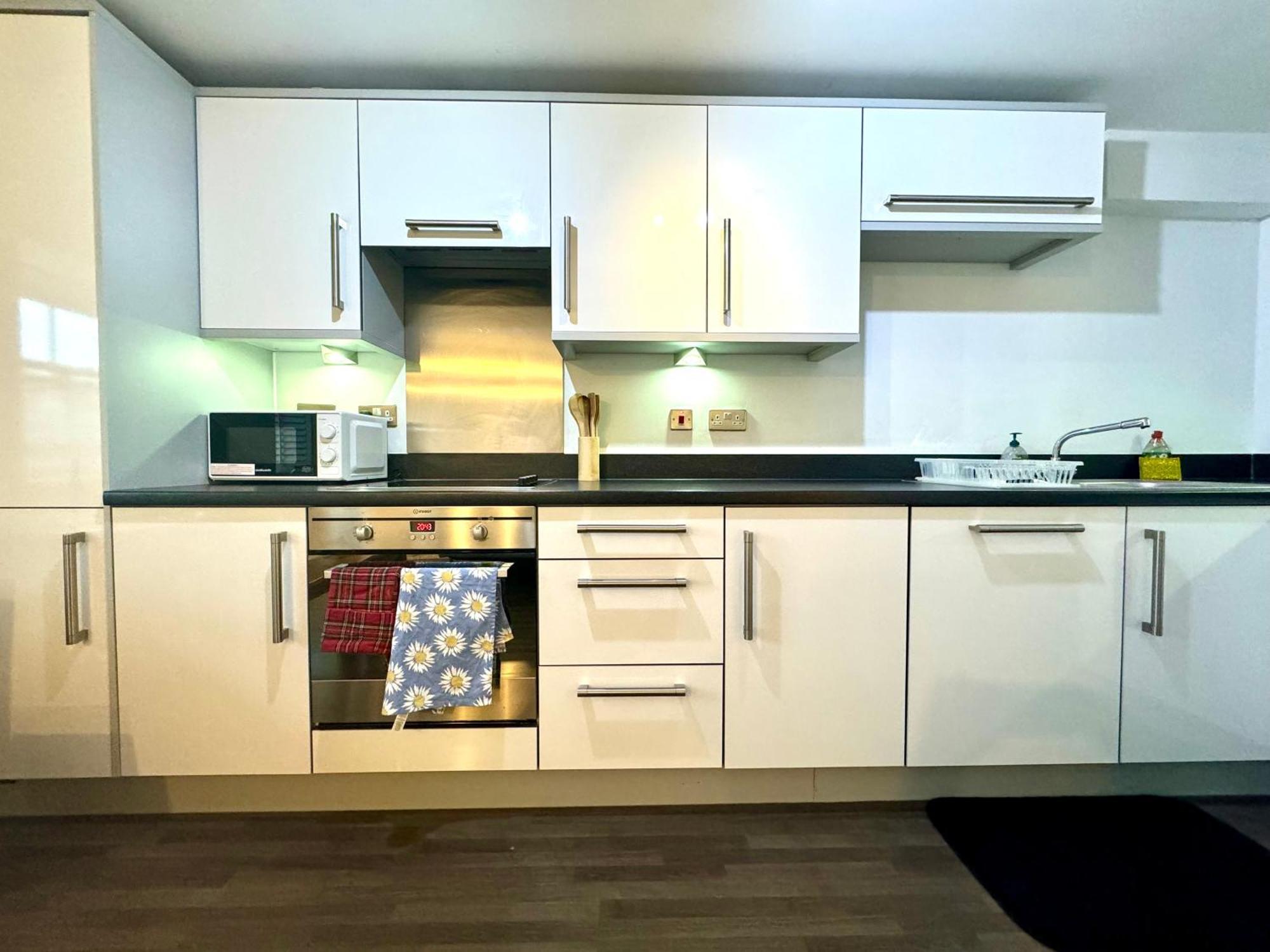 Marble Arch By Al Faisal Apartment